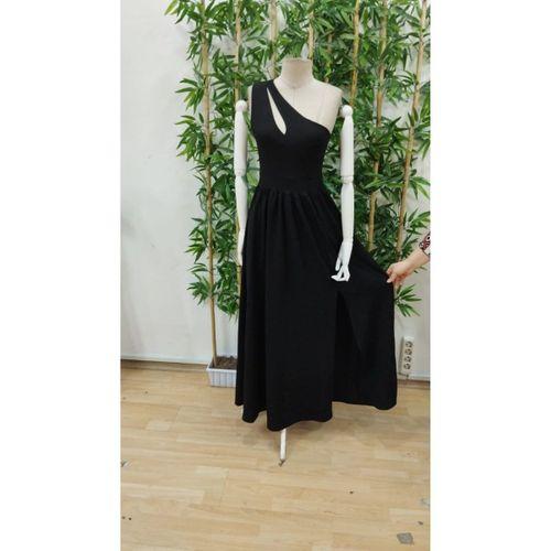 Kadın Omuzlardan Açık Asimetrik Yaka Detaylı Yırtmaçlı Maksi Boy Janjan Krep Elbise