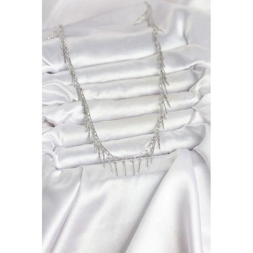 Pirinç Gümüş Renk Saçaklı Model Kadın Kolye