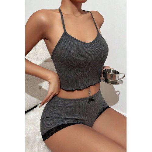Kadın Gri Kaşkorse Sırt Ve Bacak Kısmı Dantel Detaylı Şortlu Gecelik Takım
