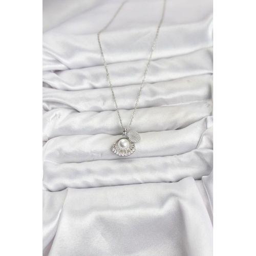 316L Çelik Zincir Gümüş Renk İncili Deniz Kabuğu Model Zirkon Taşlı Kadın Kolye