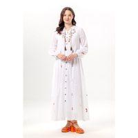 Uzun Kol Ala Nakışlı Püskül Bağcıklı Hakim Yaka Yazlık Şile Bezi Uzun Elbise Beyaz Byz