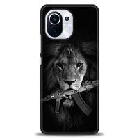 Xiaomi Mi 11 Kılıf HD Baskılı Kılıf - Tüfek ve Aslan + Tam Ekran Koruyucu