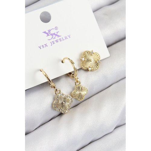 Pirinç Zirkon Taşlı 3'lü Yonca Model Gold Renk Kadın Küpe