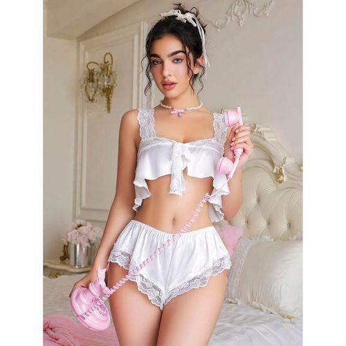 Beyaz Dantel İşlemeli Sütyenli Saten Şortlu Takım