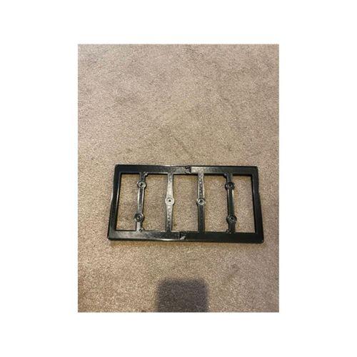 Famous Celebrity Makine Numara Plaka Tutucu Montaj 3D Baskı (Bu ürün Sadece Plastik parçadır - Almadan Önce Soru Sorabilirsiniz)