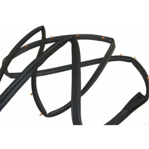 Sorento Ön Kapi Kasa Fi̇ti̇li̇ Sağ 06-