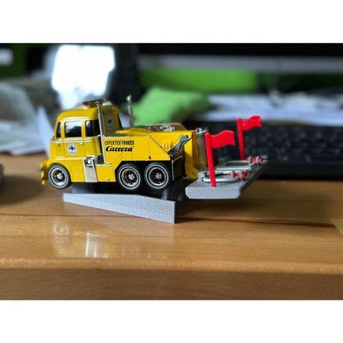 Carrera Ray Temizleyici Carrera Digital 132 Wrecker Üzerine (Bu ürün Sadece Plastik parçadır - Almadan Önce Soru Sorabilirsiniz)