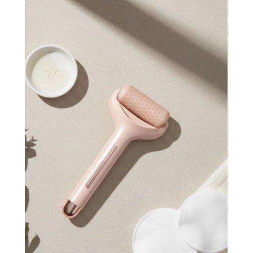 Yüz İçin Buz Silindiri Cilt Sıkılaştırıcı Ve Ferahlatıcı Masaj Aleti