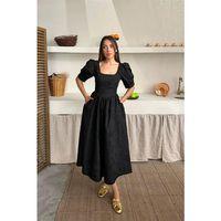 Siyah Balon Kollu Brode Elbise