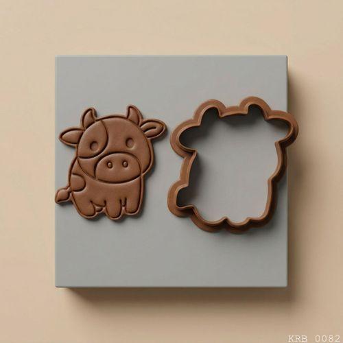 2Li Sevimli İnek Figürlü Hamur Şekillendirici Kurabiye Kalıbı Oyun Hamuru Kalıbı 8 cm