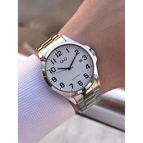 Q&Q Çelik Kordon Takvimli Kadran 2 Yıl Garantili 3 Atm Suya Dayanıklı Erkek Kol Saati QQ.E2004.A1