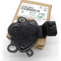 Şanzuman Üst Sensörü İnhi̇bi̇tör Blue 14- İ30 07-11 Ceed Cerato Ri̇o İ10 İ20