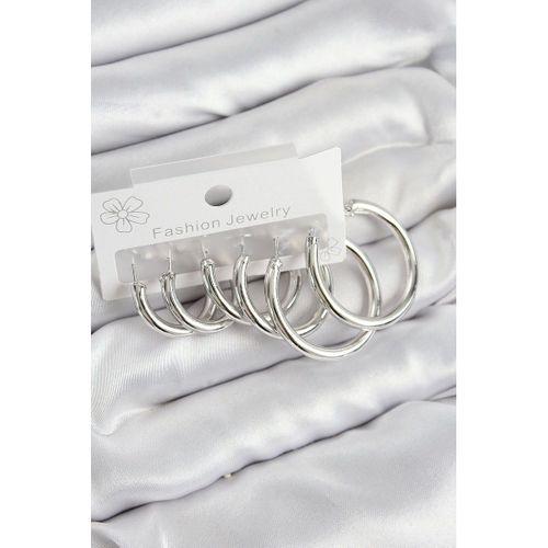 Pirinç Halka Model Gümüş Renk Kadın Set Küpe