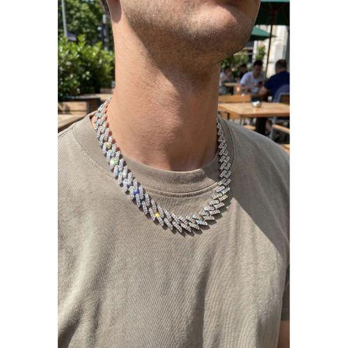 Gümüş Renk Zirkon Taşlı Cuba Zincir Model Erkek Kolye