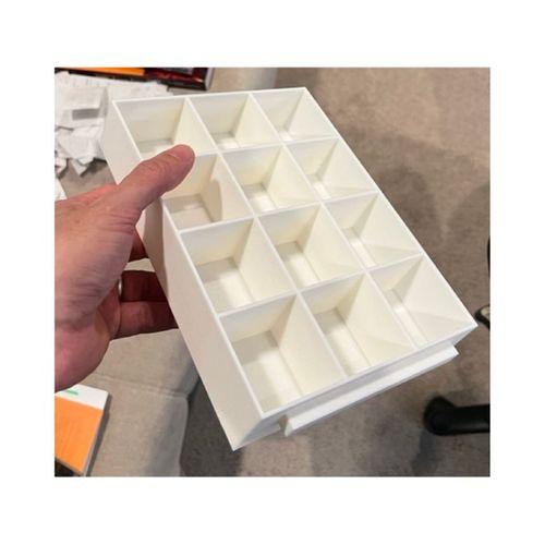 - Bölünmüş Küçük Şişe Kutusu (Bu ürün Sadece Plastik parçadır - Almadan Önce Soru Sorabilirsiniz)