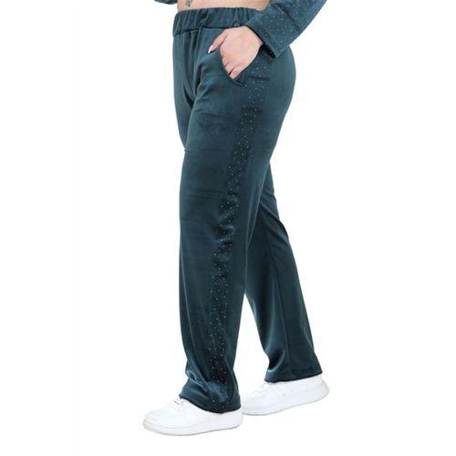 Melsay Butik Parlak Kadife Zümrüt Yeşil Yarım Garni Taşlı Kadın Eşofman Takımı