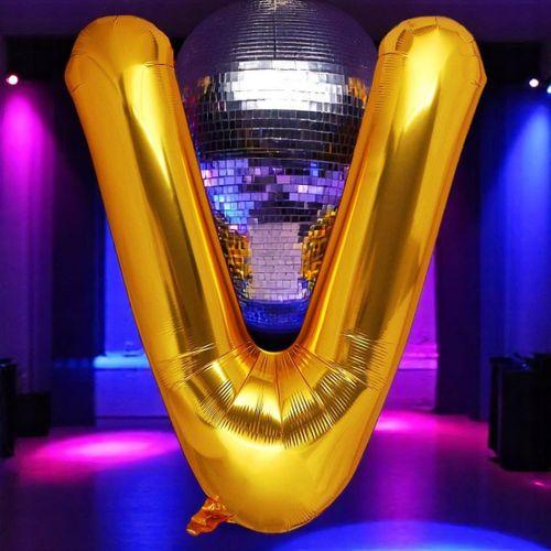 VIP YÜKSEK KALİTE 1 METRE GOLD V HARFİ FOLYO BALON GOLD V HARF BALON HELYUM GAZINA UÇAN BALONA UYGUN