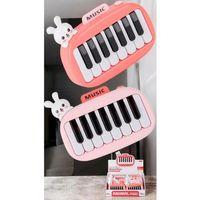 8896-1B KUTUDA 12Lİ PİLLİ PİANO -CN