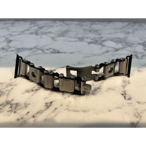 Geliştirilmiş Apple Watch Araç Kayış Bağlantıları (Bu ürün Sadece Plastik parçadır - Almadan Önce Soru Sorabilirsiniz)