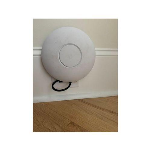 - UniFi AP AC PRO Grup Kutusu Vida Montajı (Bu ürün Sadece Plastik parçadır - Almadan Önce Soru Sorabilirsiniz)