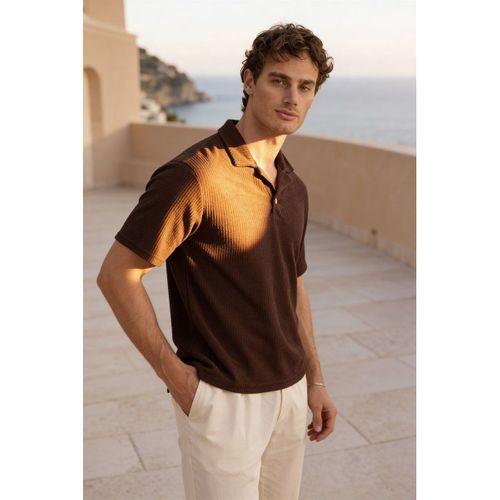 Aretus Şönil Kumaş Regular Fit Tek Düğmeli Polo Yaka Erkek T-Shirt - Kahve