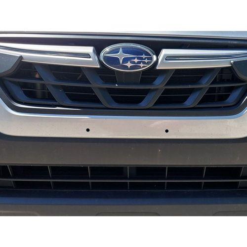 Subaru Crosstrek Ön Plaka Dolgusu (Bu ürün Sadece Plastik parçadır - Almadan Önce Soru Sorabilirsiniz)