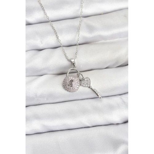 316L Çelik Zincir Gümüş Renk Kilit Anahtar Model Zirkon Taşlı Kadın Kolye