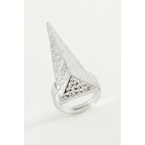 Piramit Metal Yüzük