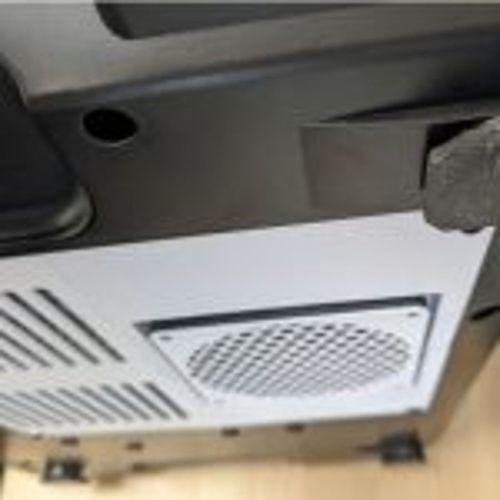 Desteksiz İnce FlashForge Adventurer 3 Alt Kapağı 80mm Anakart Soğutma Fanı (Bu ürün Sadece Plastik parçadır - Almadan Önce Soru Sorabilirsiniz)