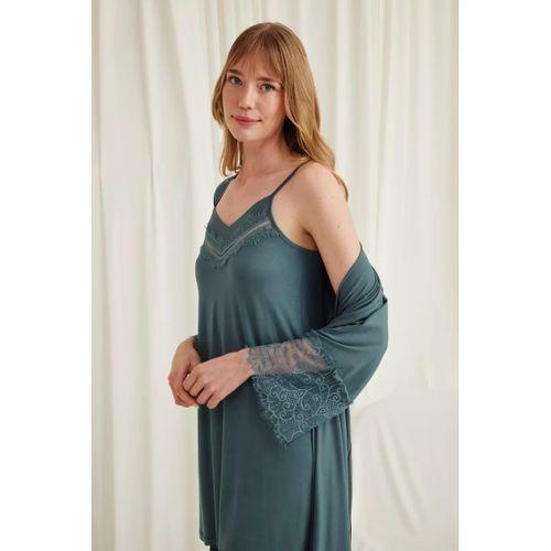 Dekolteli Yakası Ve Kolu Dantelli Sabahlık Takımı