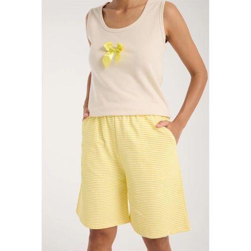 Kadın Beyaz Kurdele Detaylı Sarı Çizgili Şortlu Pijama Takımı