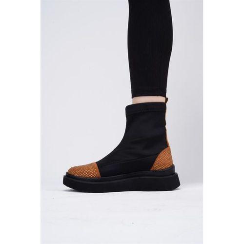 Afron Siyah Renkli Taba Deri Detaylı Taşlı Kışlık Kadın Bot