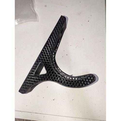 Ryobi One+ 37cm Çim Biçme Makinesi – Duvar Montajı – 6895596