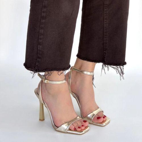 Jowin Gold Rugan Topuklu Bilekten Kemerli Ayakkabı