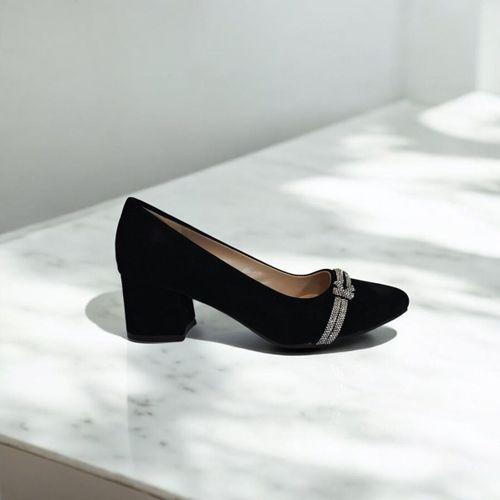 Fiyra 7034 Siyah Süet Taşlı 5 cm Kalın Kare Bayan Topuklu Ayakkabı