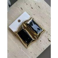 Mineli Kıvrımlı Küpe - Siyah