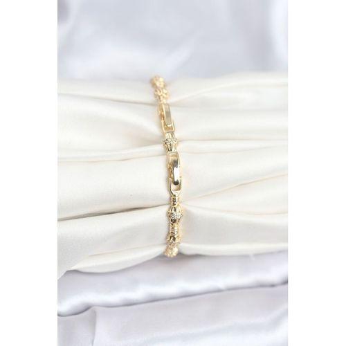 Pirinç Gold Renk VIP Seri Punta Model Zirkon Taşlı Kadın Bileklik