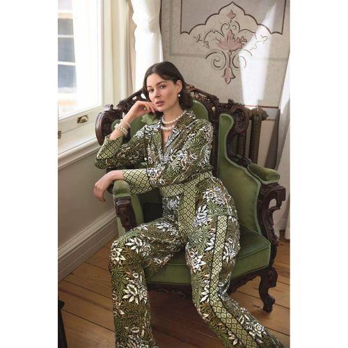 Çiçek Yaprak Ve Etnik Desenli Pijama Takımı