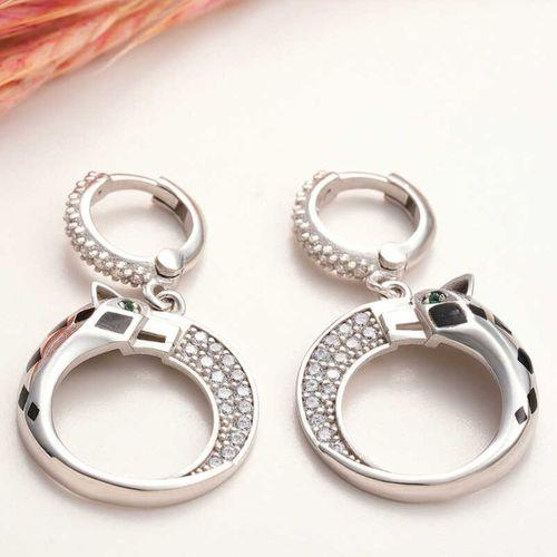 ​Lucky Life 925 Ayar Gumuss  Sallantılı Kaplan Figürlü Lucky Life Lucky Life Kadın Küpe