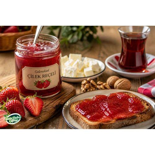 Sizin Bahçe Çiftliği Çilek Reçeli 720 gr.