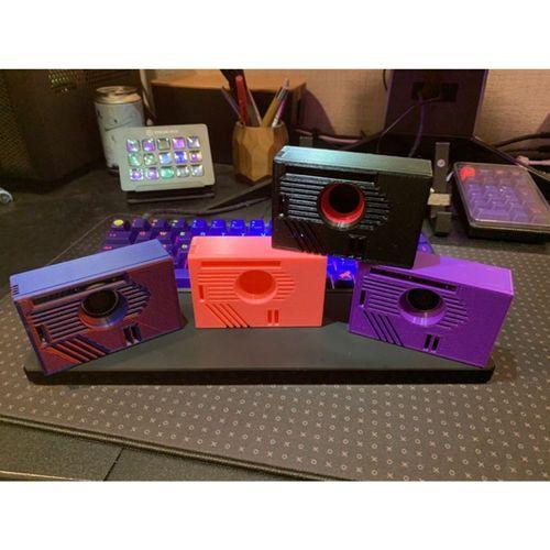 Retro Raspberry Pi 5 Kasa 2 Parça Tak Fit Vida Gerektirmeyen (Bu ürün Sadece Plastik parçadır - Almadan Önce Soru Sorabilirsiniz)