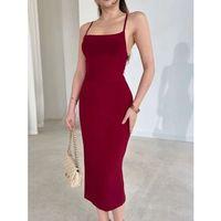 İp Askılı Sırt Dekolteli Bağlama Detaylı Yırtmaçlı Midi Elbise - Bordo