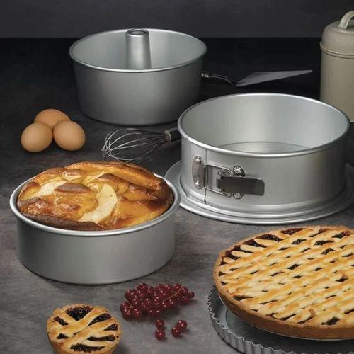 Guardini Pro Kelepçeli Kek Kalıbı 23 Cm