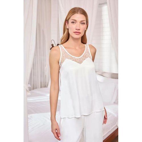 Dantelli Ve Dekolteli Saten Pijama Takımı