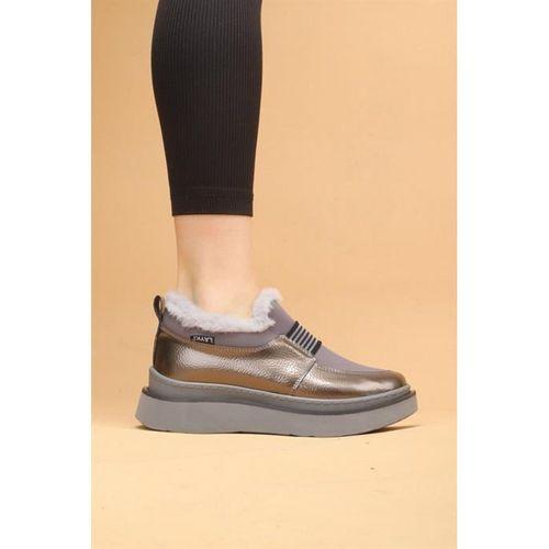 Reyan Kadın Gri Renkli İçi Kürklü Kışlık Yürüyüş Ayakkabı