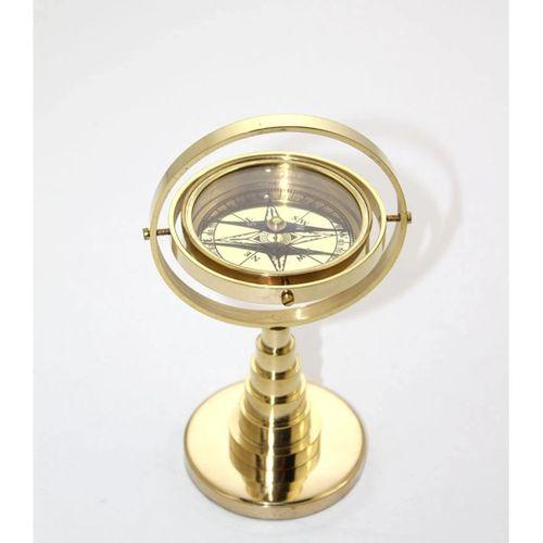 Pirinç Masa Üstü Pusula