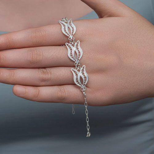 Gümüş Lale Motifli Telkari Kadın Bileklik