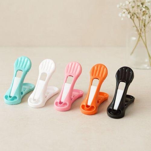 Renkli Plastik Yaysız Çamaşır Mandalı 12'li