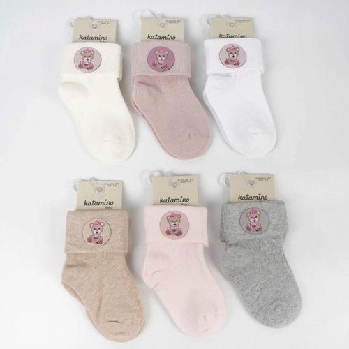 Mercedes Araç Seti, El becerilerini geliştiren eğlenceli ve eğitici parçalar içerir.