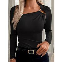 Kadın Uzun Kollu Yakadan Halka Detaylı Viskon Bluz